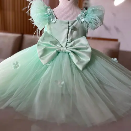 Vestido Infantil Luxo Verde Água com Borboletas Douradas ? F