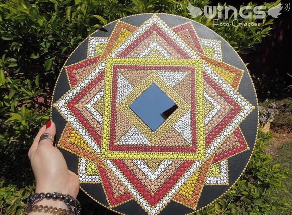 Mandala da Prosperidade! Em pontilhismo e com espelho