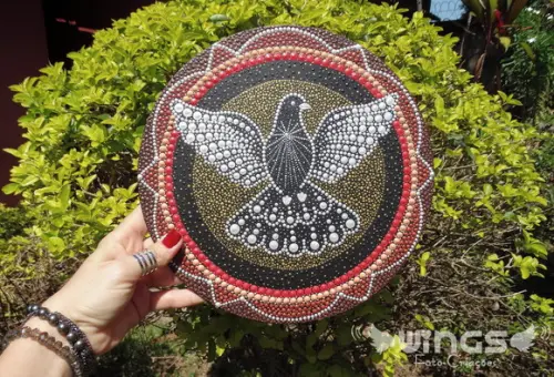 Mandala em pontilhismo - Divino Espírito Santo com suporte