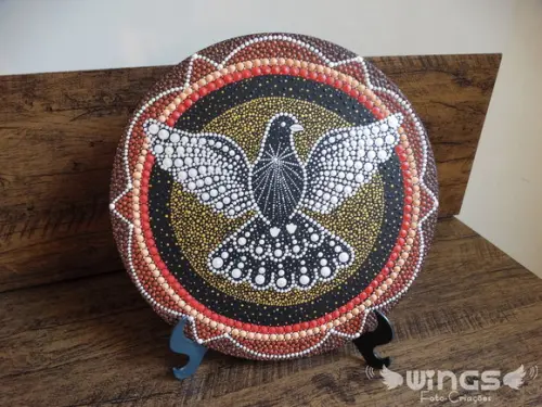 Mandala em pontilhismo - Divino Espírito Santo com suporte