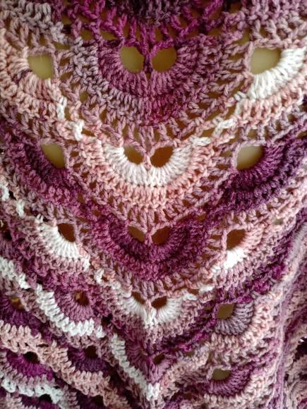 Xale em Crochê Lã Batik Mesclado