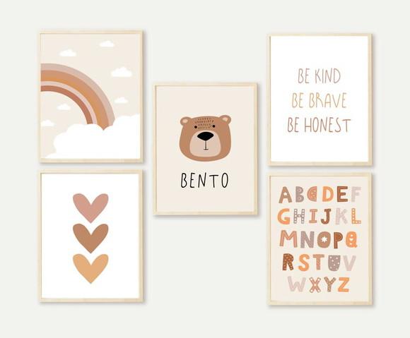 Kit Quadros Infantil Alfabeto Arco Íris Urso e Be Brave A4
