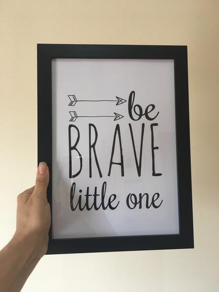 Quadros Infantil Montanhas Urso Be Brave Nome