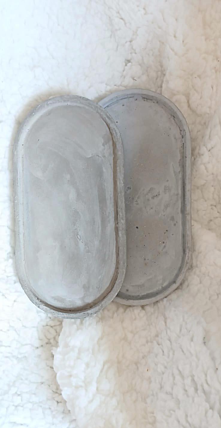 Bandeja Oval em Cimento Natural 17 cm