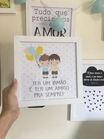 Quadros Meninos Irmãos Coração Girafa Elefante Balão Nomes