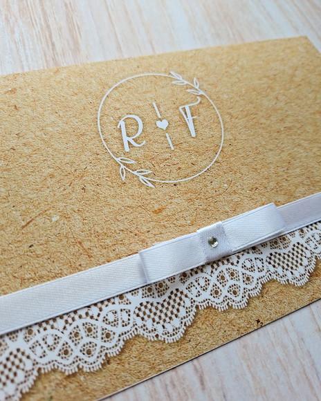 Convite de Casamento com Renda Kraft