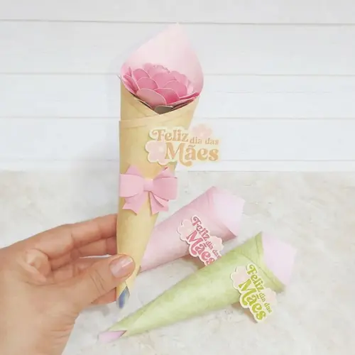 Caneta Dia das Mães - Buquê de Rosa