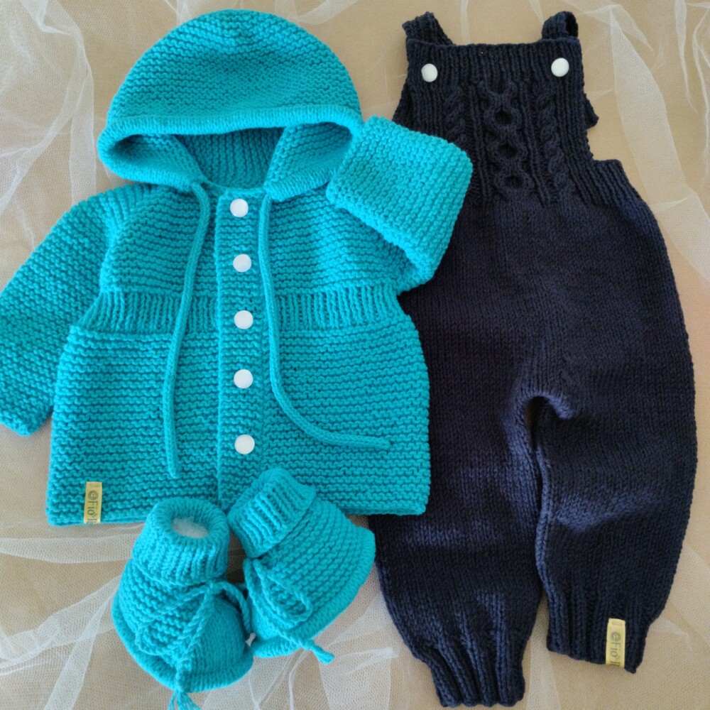 Conjunto bebê tricô feito à mão casaquinho com capuz jardinei