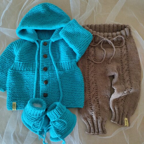 Conjunto bebê tricô feito à mão casaquinho capuz calça com t