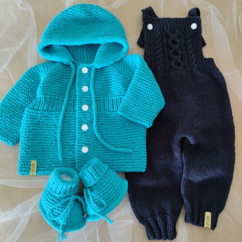 Conjunto bebê tricô feito à mão casaquinho com capuz jardinei