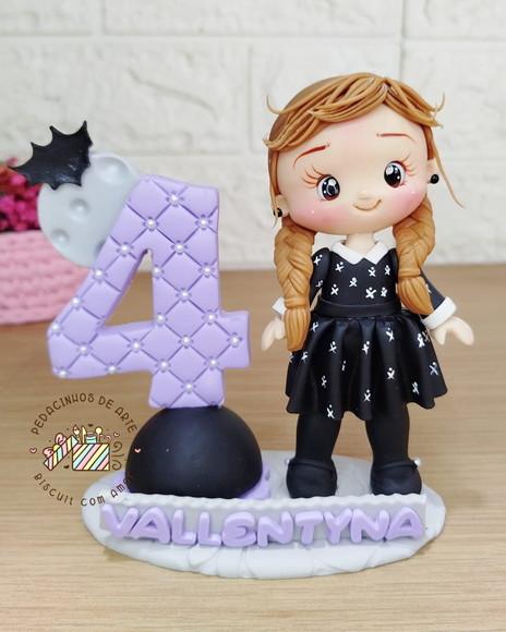 Topo de Bolo Personalizado Biscuit Wandinha