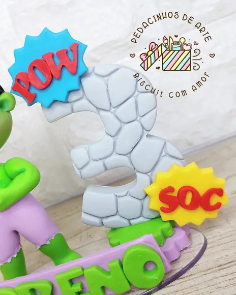 Topo de Bolo Biscuit Hulk