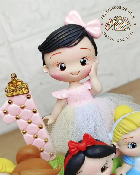 Topo de Bolo Biscuit Princesas