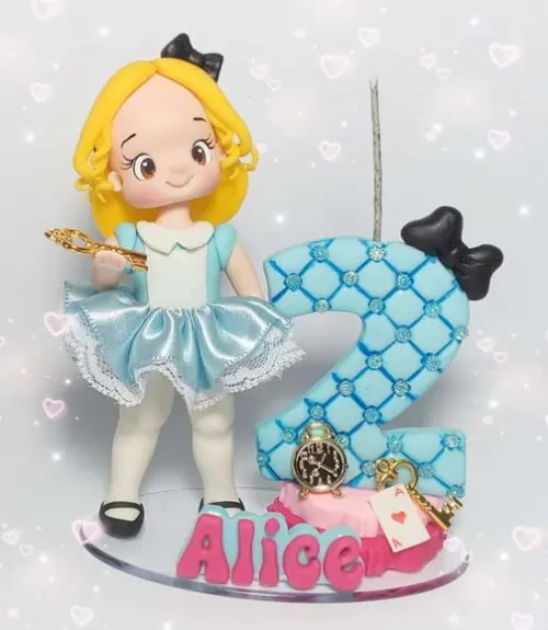 Topo de Bolo Personalizado em Biscuit Alice