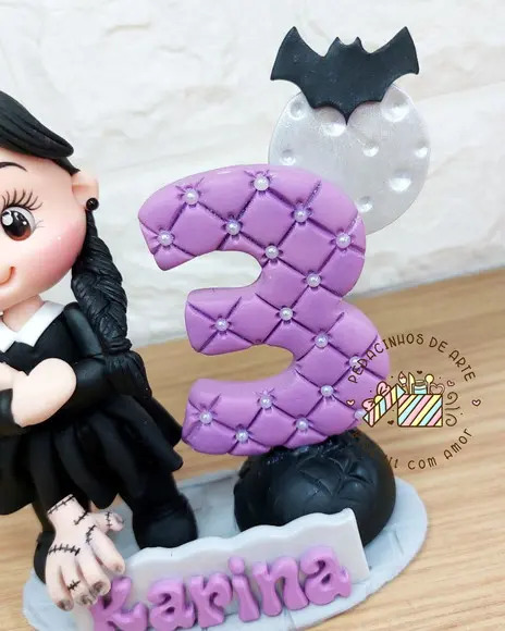 Topo de Bolo Personalizado Wandinha