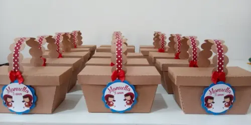 Centro de Mesa - Chapeuzinho Vermelho