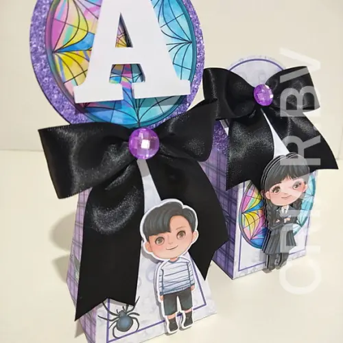 Kit 40 Peças - Wandinha + Brinde