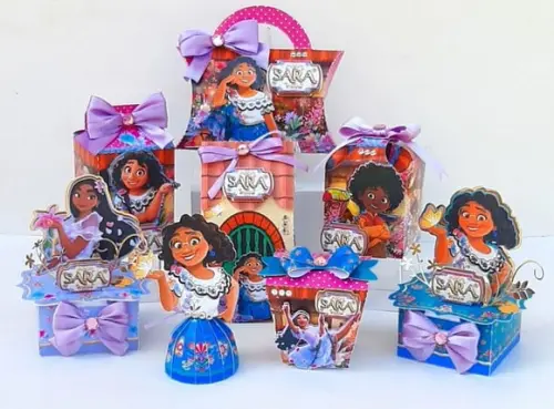 Kit 60 Peças Lembrancinhas - Encanto + Brinde