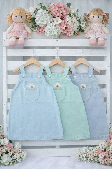 Vestido Infantil em Tricot Azul Bebê com Florzinha Delicada