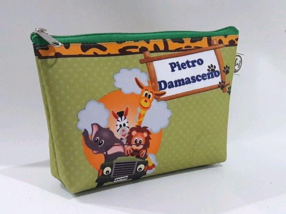 Necessarie Safari