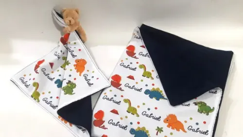 kit personalizado para bebê - dinossauro