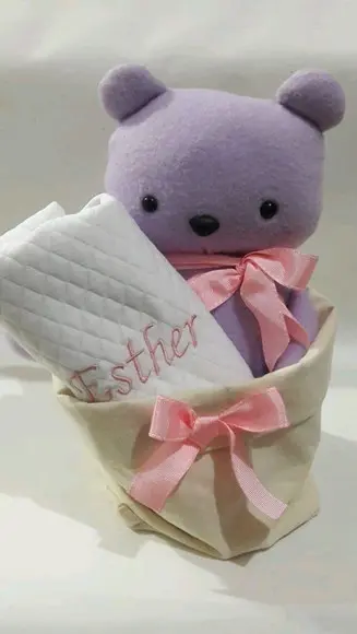 kit presente bebe_ ursinho e manta com nome personalizado