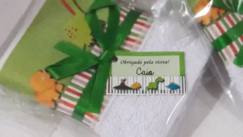 Lembrancinha maternidade dinossauro