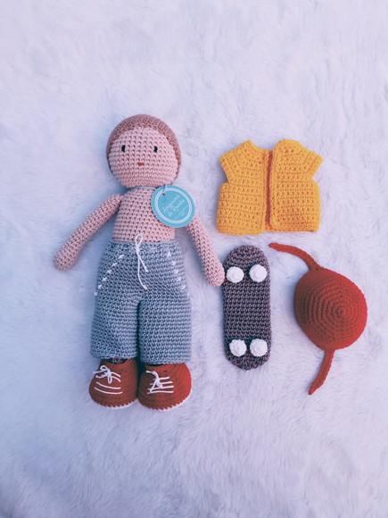 Boneco João Skatista, Amigurumi