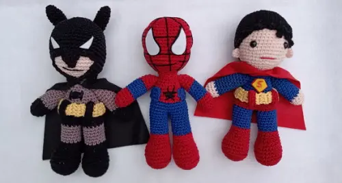 Super Herói - Escolha: Batman, Superman ou Homem Aranha