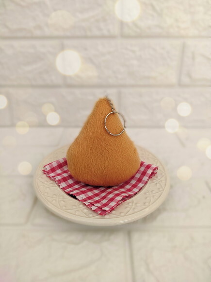 Chaveiros de Coxinha em Pelúcia