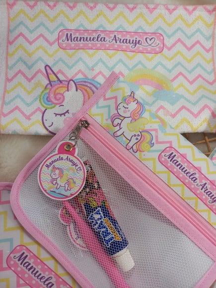 2 x Saquinho Personalizado, Infantil 28x35 1x Estojo Bucal.
