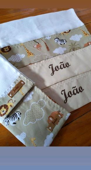 Conjunto Babador Fraldas, Personalizado com Nome.