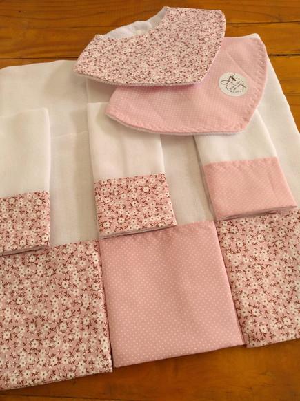 Conjunto de Fraldas de pano.