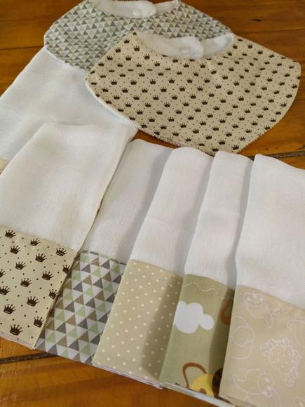 Conjunto de Fraldas de pano.