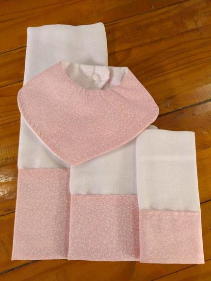 Conjunto de Fraldas de pano.