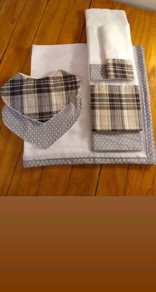 Conjunto de Fraldas de pano.