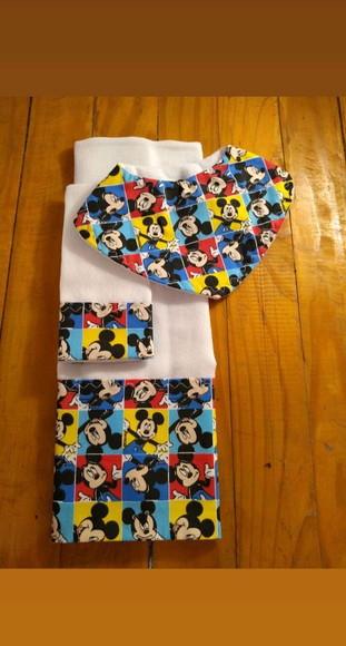 Conjunto de Fraldas de pano.