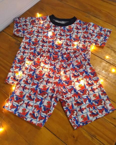 Conjunto infantil de verão 2 anos.