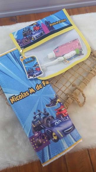 Estojo Higiene Bucal Personalizado com Toalhinha.