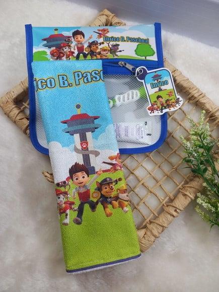 Estojo Higiene Bucal Personalizado com Toalhinha.