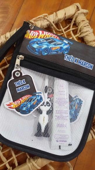 Estojo Higiene Bucal Personalizado Hot Wheels Nome com Alça