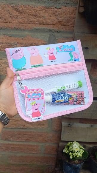 Estojo, Higiene Bucal Personalizado com Toalhinha, Escolinha