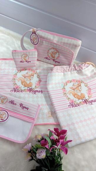 Kit Escolar Personalizado.
