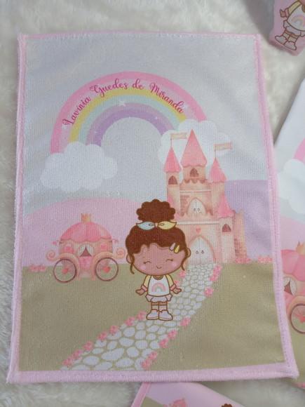 Kit Escolar Personalizado.