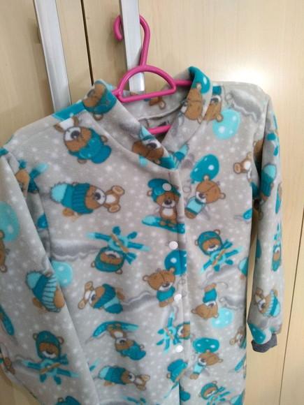 Macacão Pijama em Microsoft. (8 ou 10 anos)