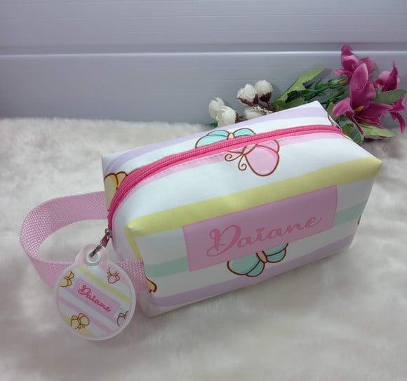 Necessaire Box, com Alça Personalizada.