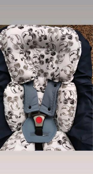 Redutor de Bebê Conforto Mickey.