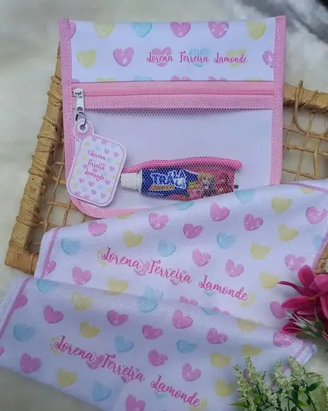 1x Estojo Higiene Bucal Personalizado com 2x Toalhinha.