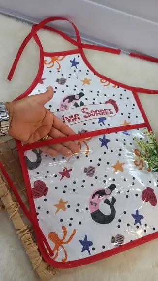 Avental Infantil para Escola, Forrado com Plástico na Frente