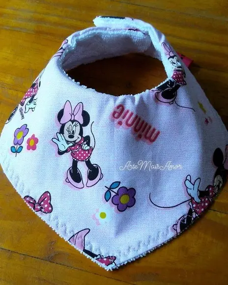 Babador Personalizado Personagens.